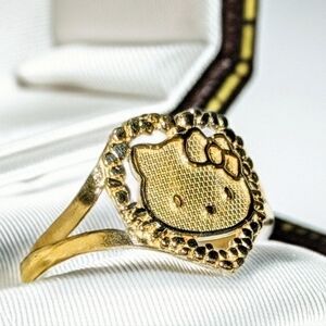 10K Yellow Gold Hello Kitty Heart Ring